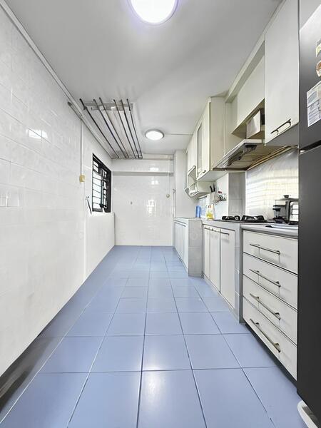 For Sale - 352 Ang Mo Kio Street 32