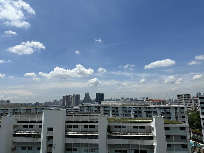 For Sale - 352 Ang Mo Kio Street 32