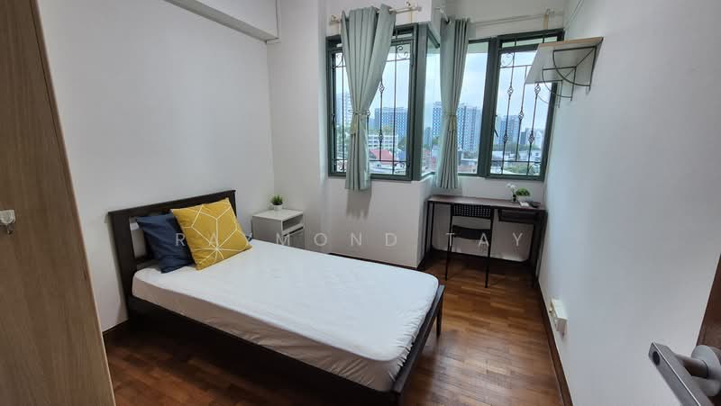 Palm Gardens, 2A Hong San Walk, Room Rental, 160 sqft, Condominium For Rent, by Raymond Tay, 60148888 - Bedroom - PropertyGuru.com.sg
