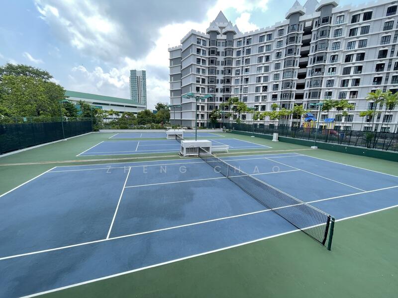 Tennis