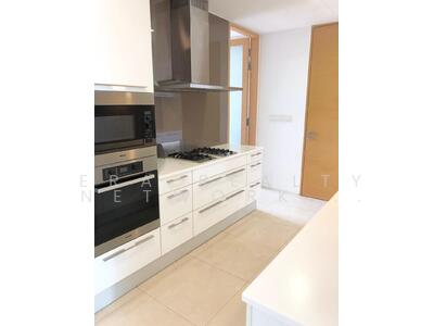 For Sale - Urban Suites @ Hullet Road