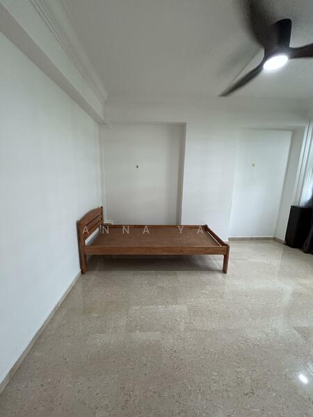 For Rent - 711 Pasir Ris Street 72