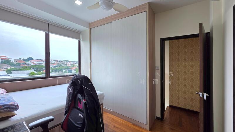 For Sale - The Treeline