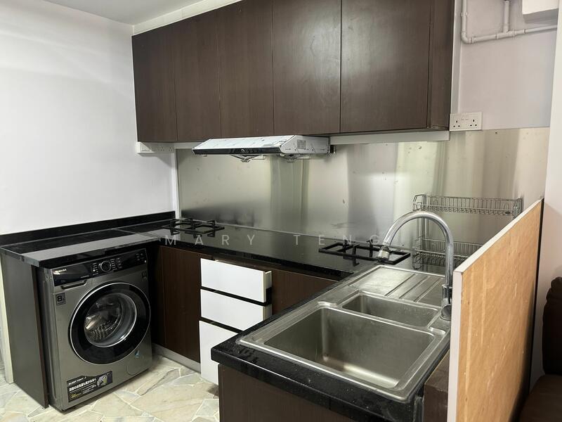 For Rent - 821 Woodlands Street 82