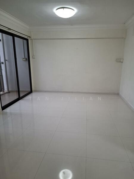 Living Hall w balcony