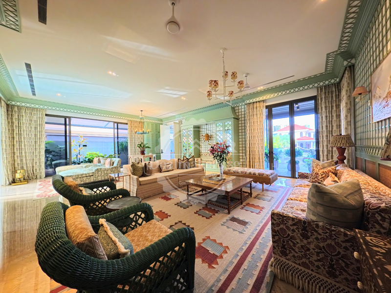 For Sale - ❤️ DEALMAKERS ✨ TATLER FEATURED MOUNTBATTEN GOODMAN BUNGALOW LUXURIOUS & EXCLUSIVE
