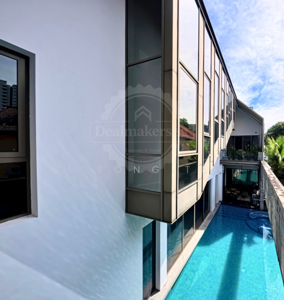 For Sale - ❤️ DEALMAKERS ✨ TATLER FEATURED MOUNTBATTEN GOODMAN BUNGALOW LUXURIOUS & EXCLUSIVE