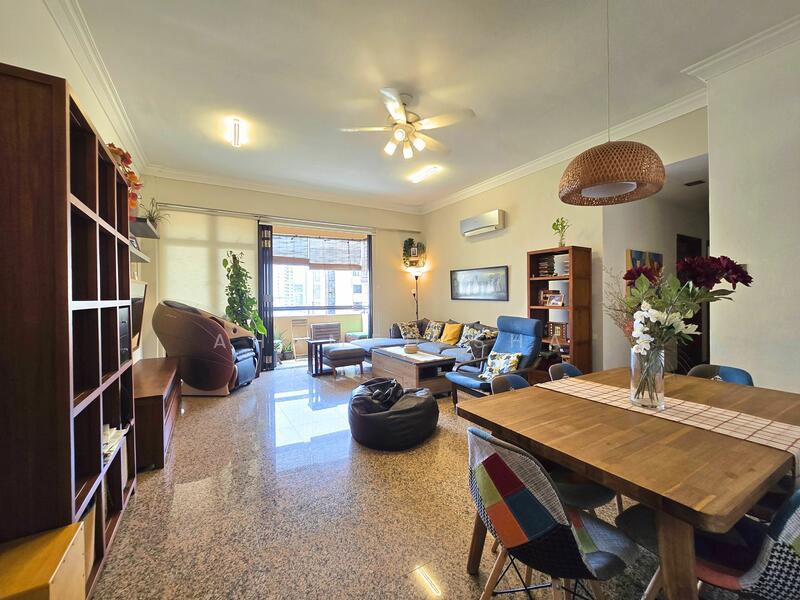 Living & Dining Area