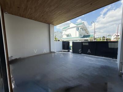 For Sale - D19 BRAND NEW INTER TERRACE @ SIRAT ROAD