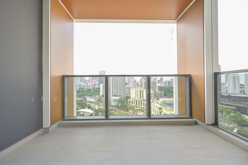 Riviere, 1 Jiak Kim Street, 3 Bedrooms, 1,216 sqft, Condominium For Sale, by PRESTIGE INVESTMENT ADVISORY PTE. LTD., 60149763 - Balcony - PropertyGuru.com.sg