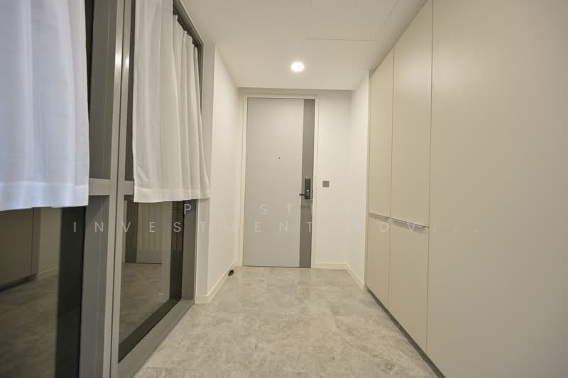 Riviere, 1 Jiak Kim Street, 3 Bedrooms, 1,216 sqft, Condominium For Sale, by PRESTIGE INVESTMENT ADVISORY PTE. LTD., 60149763 - Entrance - PropertyGuru.com.sg