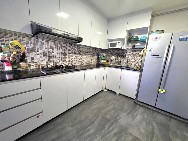 For Sale - 325 Jurong East Street 31