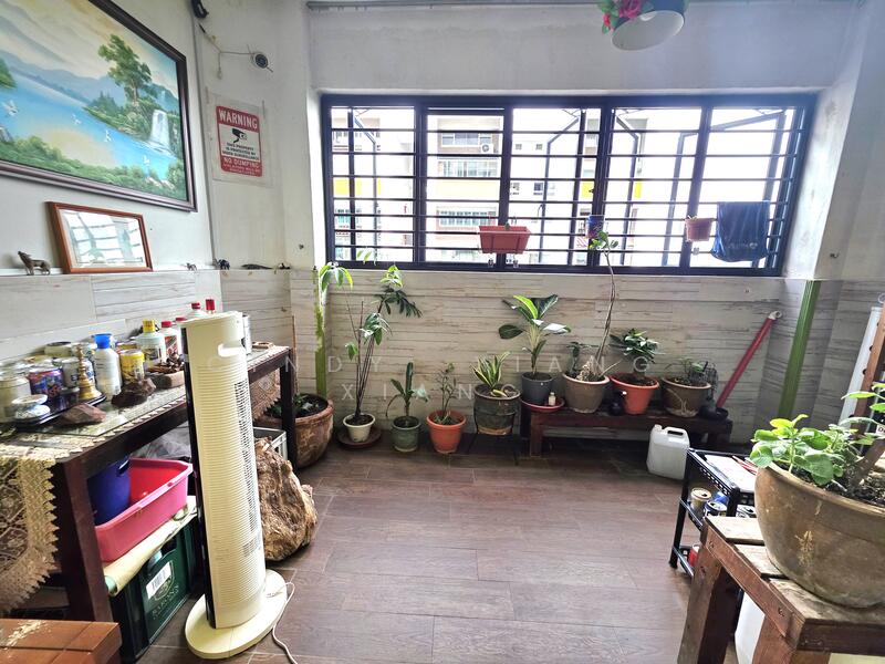 For Sale - 325 Jurong East Street 31