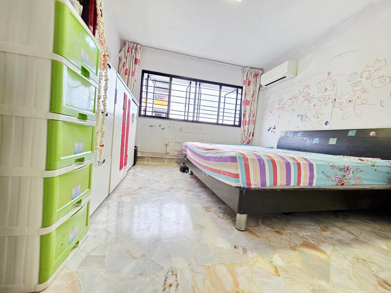 For Sale - 325 Jurong East Street 31