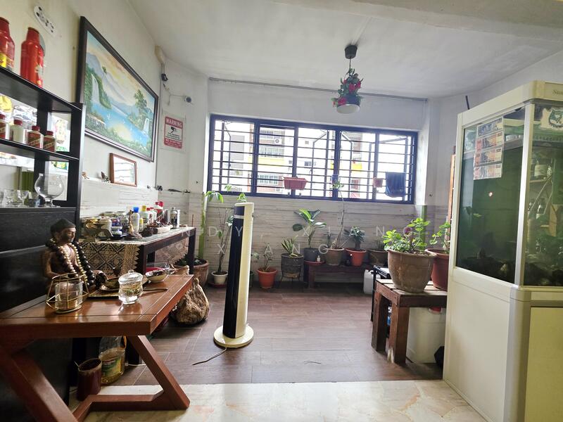 For Sale - 325 Jurong East Street 31