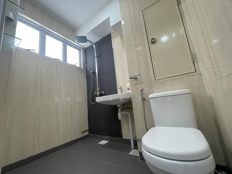 Common Bathroom