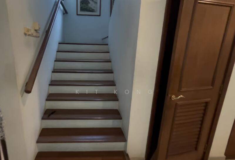 Stairs to 2nd level