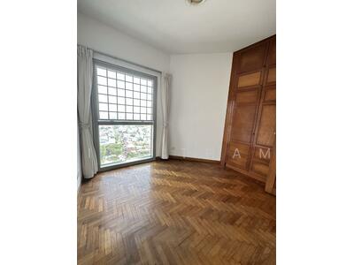 For Sale - The Bayshore