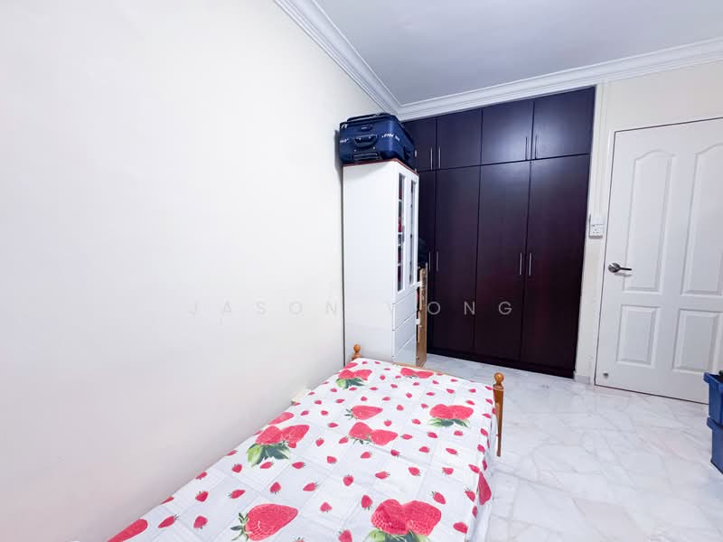699C Hougang Street 52, 699C Hougang Street 52, 3 Bedrooms, 1,076 sqft, HDB Flat For Sale, by Jason Wong, 60150188 - Bedroom - PropertyGuru.com.sg