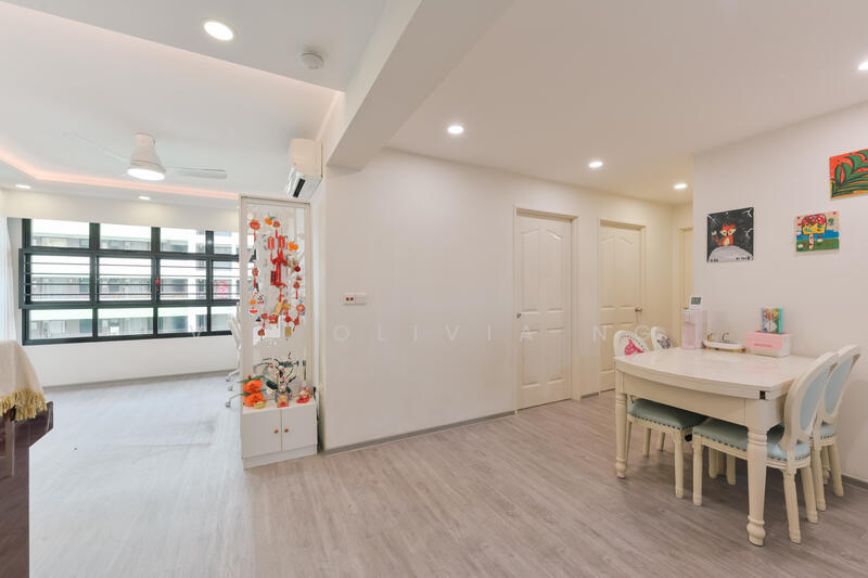 For Sale - 604A Tampines Avenue 9