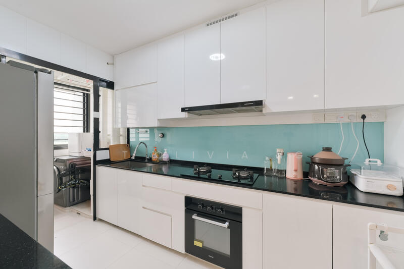 For Sale - 604A Tampines Avenue 9