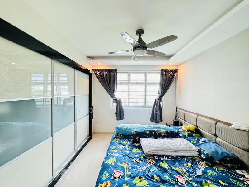 For Sale - 424D Yishun Avenue 11