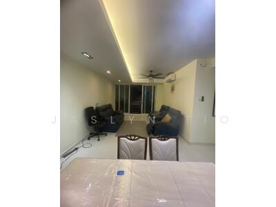 For Rent - The Esparis