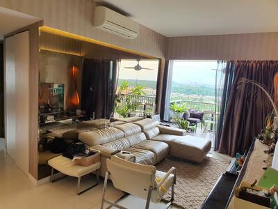 For Sale - d'Leedon (Former Farrer Court)