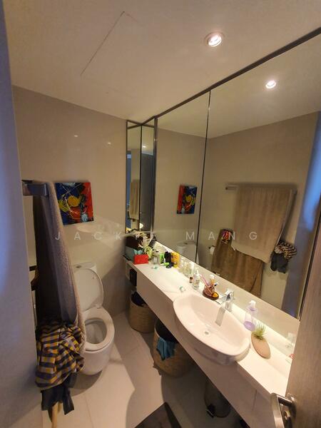 Master BR Bathroom