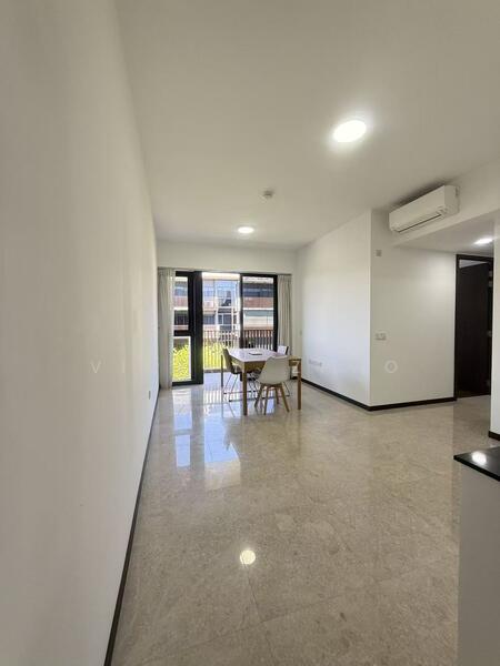 For Rent - Royalgreen