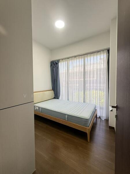 For Rent - Royalgreen