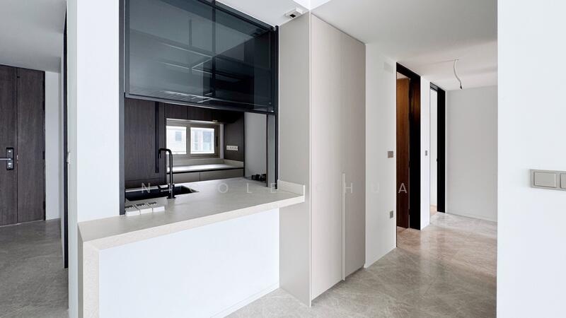 The Reef at King's Dock, 20 Harbourfront Avenue, Orchard / River Valley, 3 Bedrooms, 1,076 sqft, Condominium For Sale, by Nicole Chua, 60150481 - Outside Kitchen - PropertyGuru.com.sg