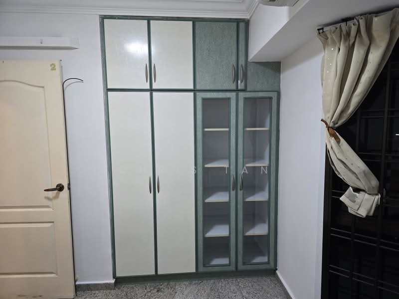298B Compassvale Street, 298B Compassvale Street, 3 Bedrooms, 1,216 sqft, HDB Flat For Sale, by Chris Tan, 60150491 - Bedroom - PropertyGuru.com.sg