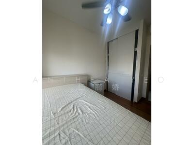 For Rent - Waterfront Gold