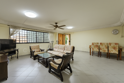 For Sale - 680 Hougang Avenue 8