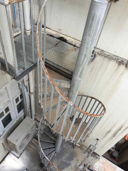 20 sego street, , 2,000 sqft, Food & Beverage For Rent, by Wang Xing, 60150672 - Stairs - CommercialGuru.com.sg