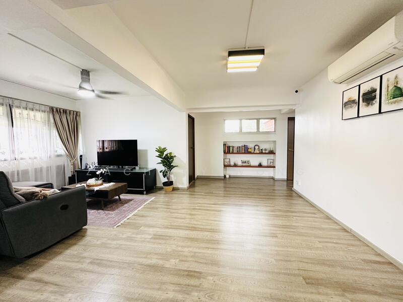 For Sale - 142 Pasir Ris Street 11