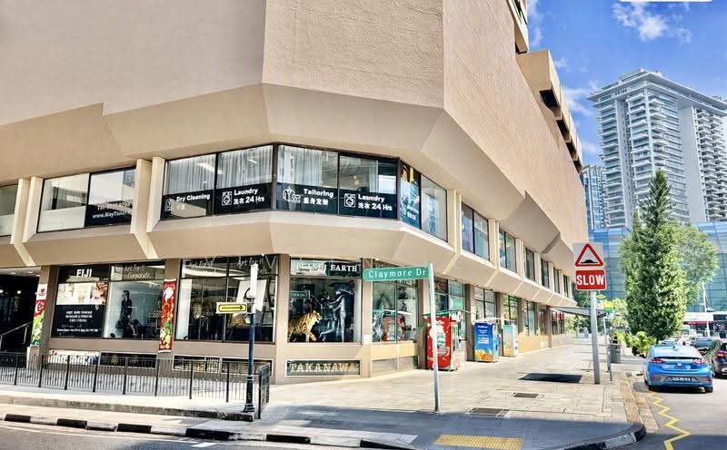 Orchard Towers, 400 Orchard Road, Orchard / River Valley, 755 sqft, Food & Beverage For Rent, by Viveen Leo, 60150784 - Exterior - CommercialGuru.com.sg