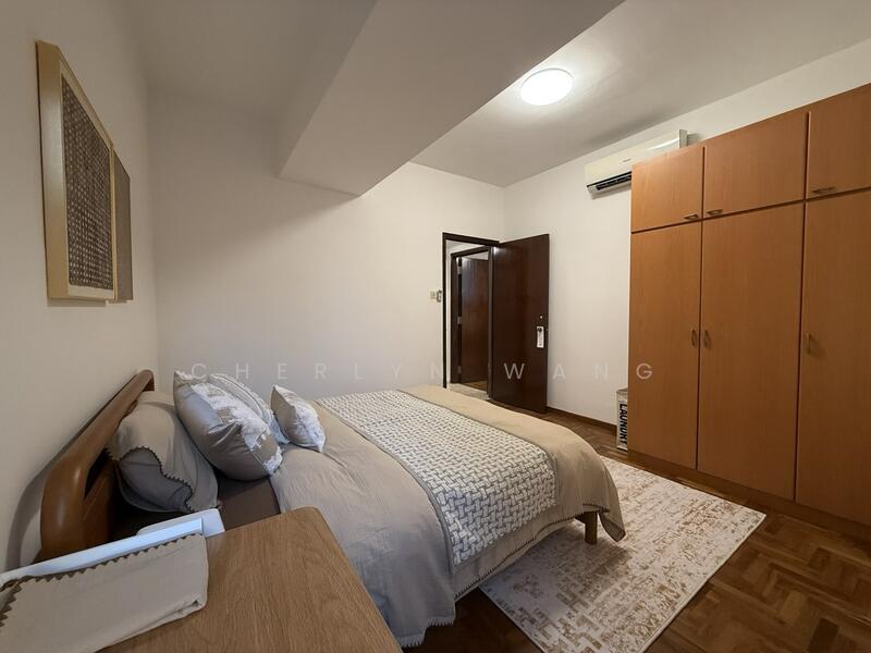 Common Bedroom $2200