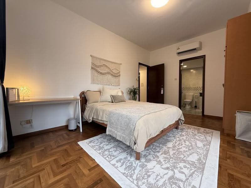 UE Square, 205 River Valley Road, Orchard / River Valley, Room Rental, 120 sqft, Apartment For Rent, by Cherlyn Wang, 60150825 - Master Bedroom MBR4 available 7 Dec - PropertyGuru.com.sg