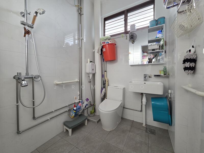 Bathroom 2