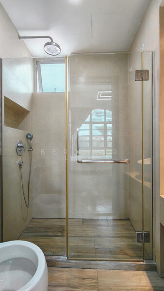 Master ensuite