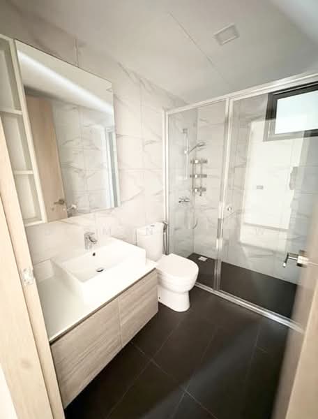 The Botany at Dairy Farm, 3 Dairy Farm Walk, 1 Bedroom, 710 sqft, Condominium For Sale, by Desmond Liew, 60150885 - Bathroom - PropertyGuru.com.sg