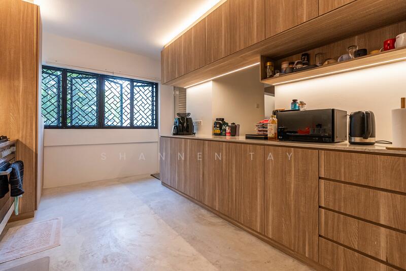 For Sale - 110 Clementi Street 13