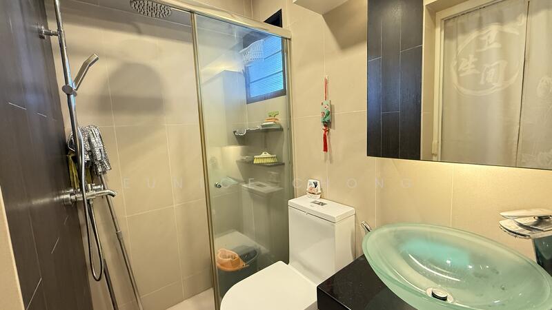 Common Bathroom