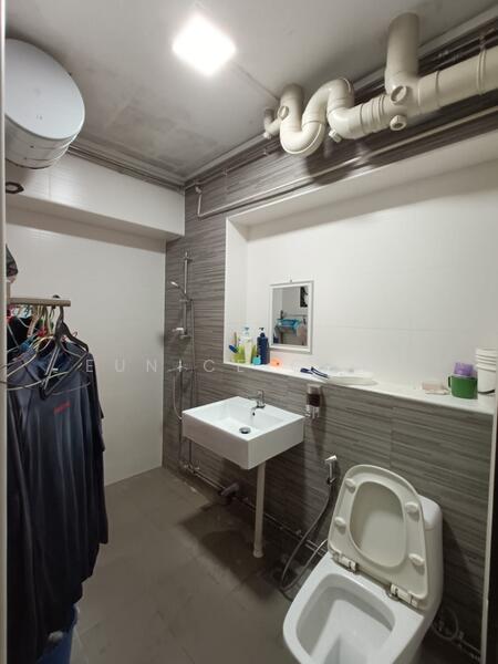 Common bathroom