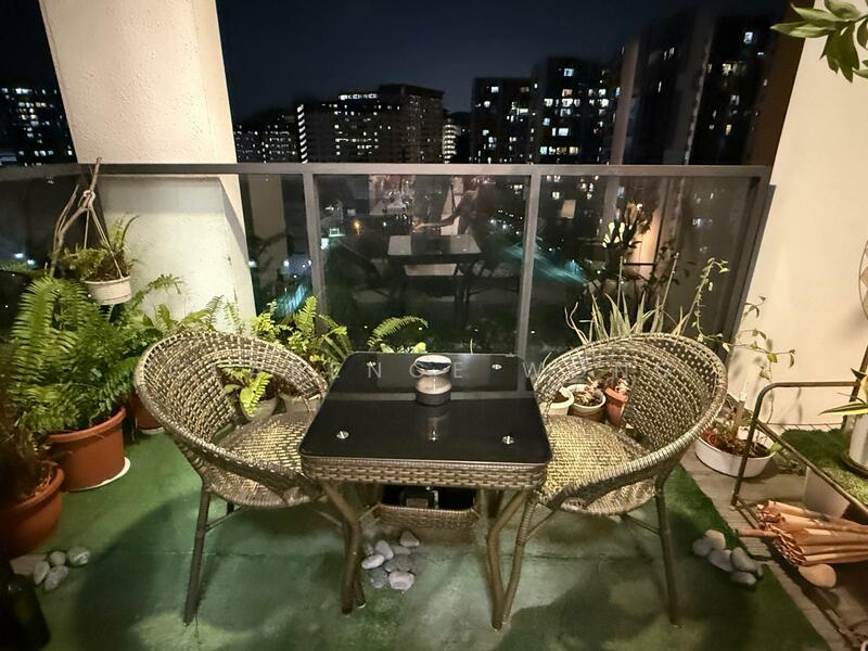 For Sale - Botanique at Bartley