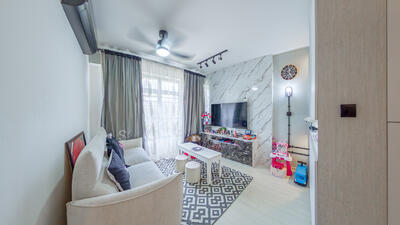 For Sale - 876A Tampines Avenue 8