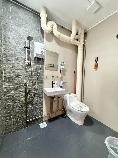Common toilet