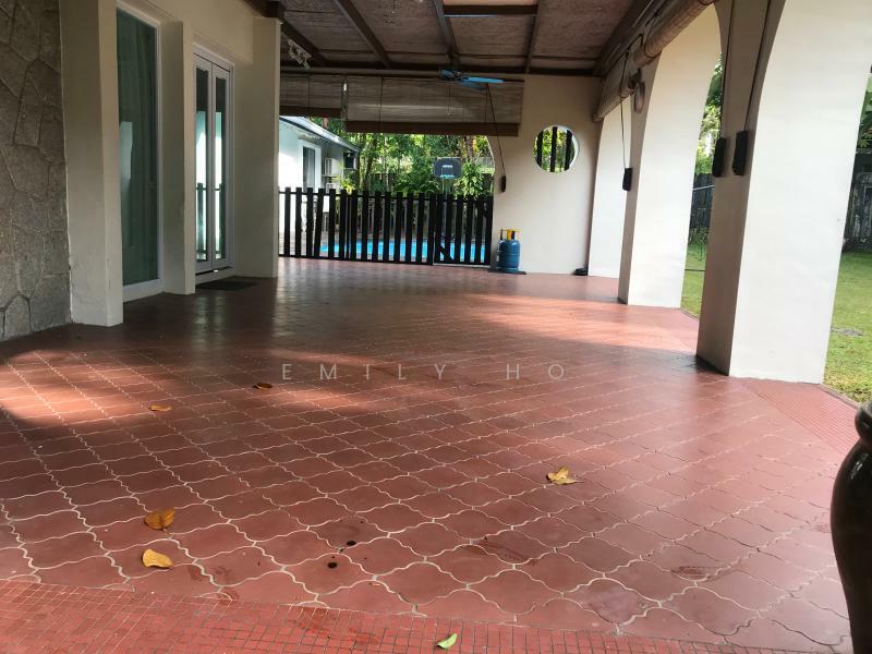 For Sale - WIDE FRONTAGE!! IDEAL PLOT!